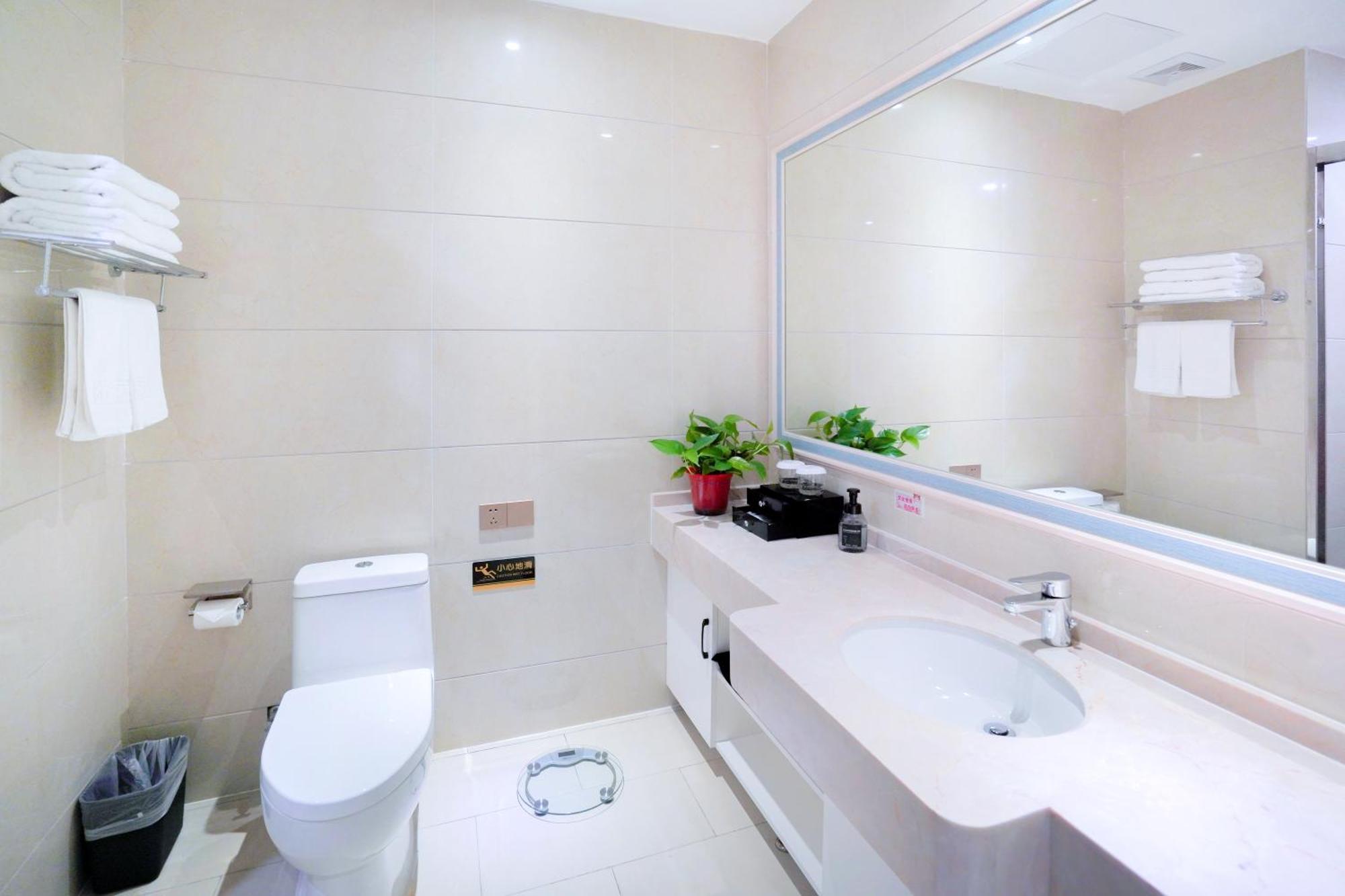 Huashan Xinghe International Hotel Huayin Zewnętrze zdjęcie