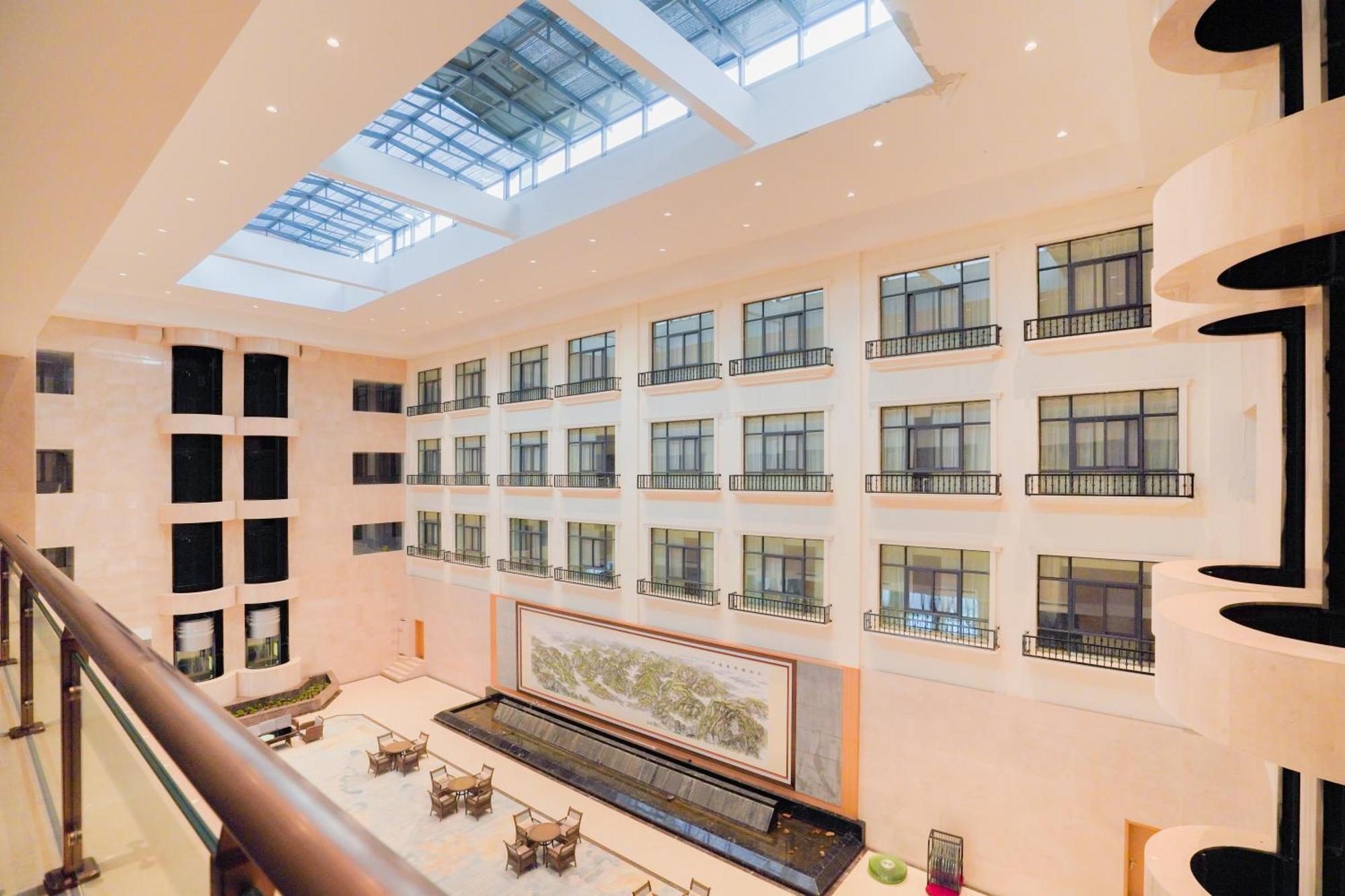 Huashan Xinghe International Hotel Huayin Zewnętrze zdjęcie